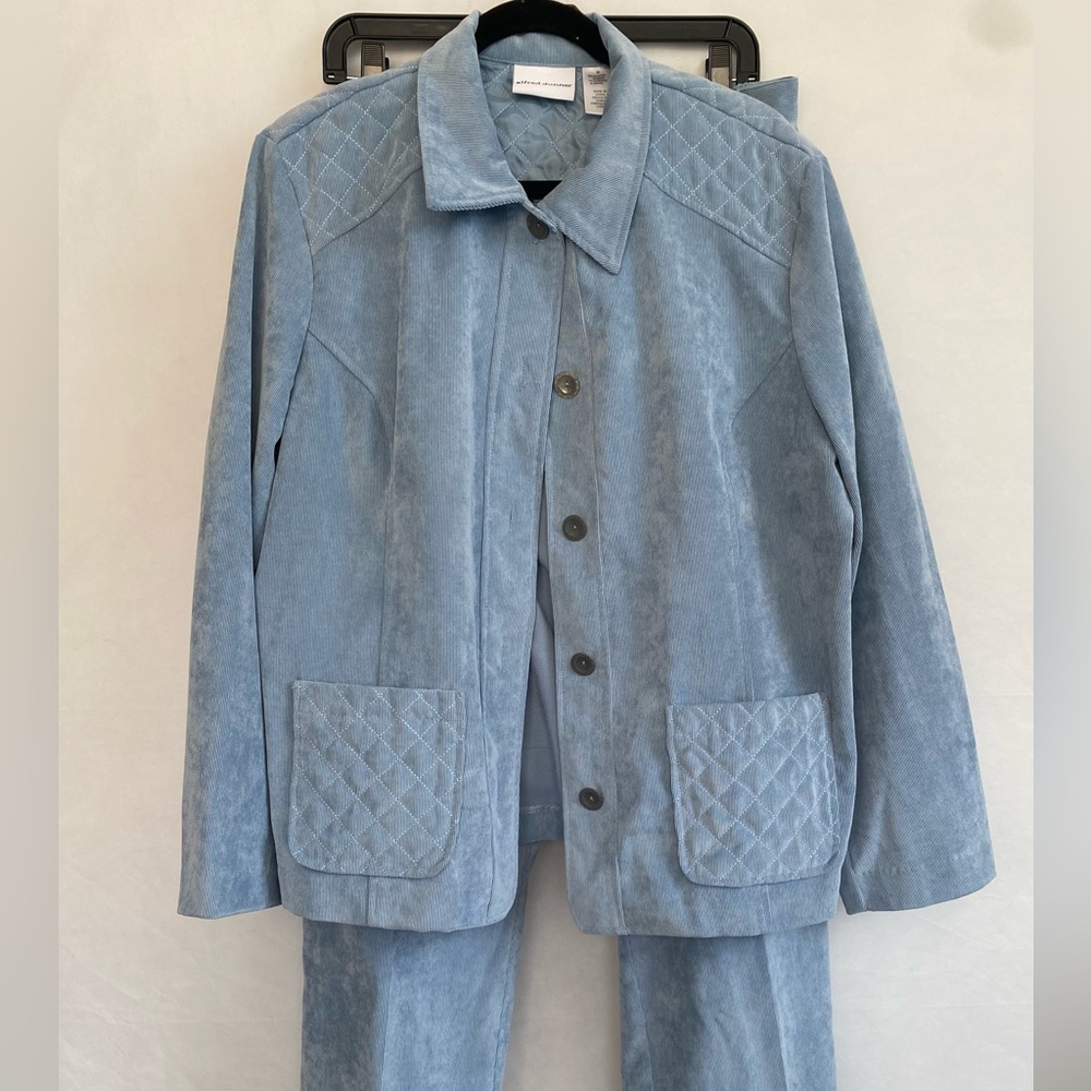 Alfred Dunner two-piece corduroy pants set very light size 18